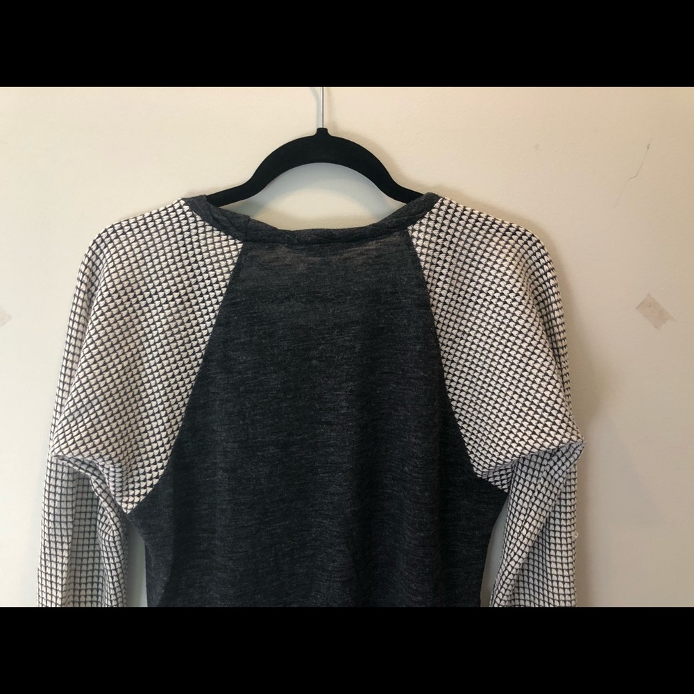 Splendid Baseball Tee - Picture 3 of 4